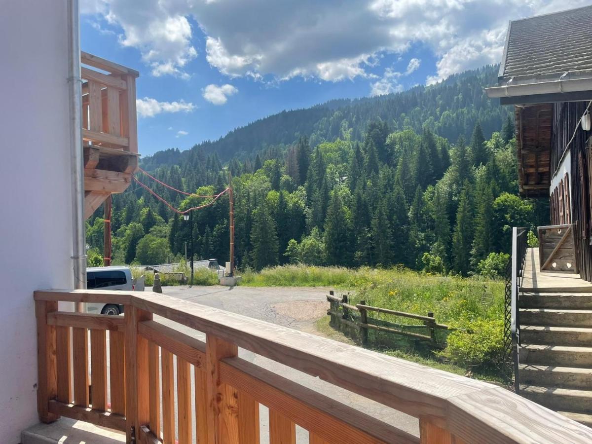 Le Petit Cham - Cosy And Stylist With Balcony View Appartement Morzine Buitenkant foto